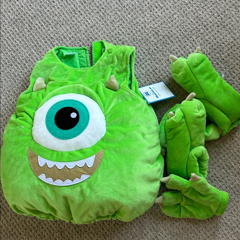 Pottery Barn Kids Disney Pixar Monsters Inc Mike Monster Costume size 4-6Y